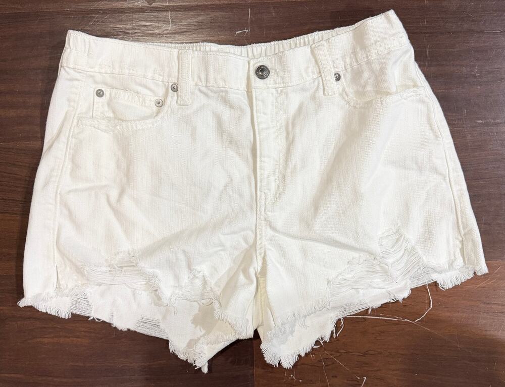 Aerie white denim shorts Size Medium EUC